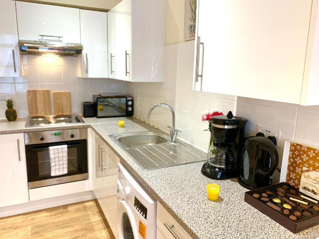 Eastbourne Beach Pier Apartment 部屋 写真